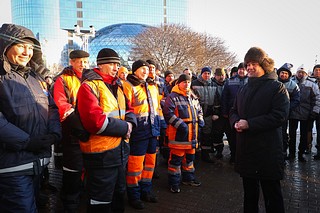 Губернатор Московской области Андрей Воробьев передал муниципалитетам новую коммунальную технику