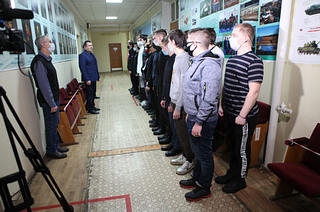 Очередной выпуск военных водителей