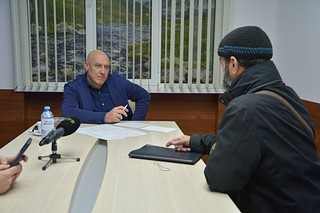 Встреча прошла в штабе одинцовского отделения «Единой России» на Можайском шоссе в рамках региональной недели