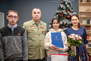 Ребятам вручили ключи от их новых квартир на церемонии в одинцовской городской Библиотеке № 1