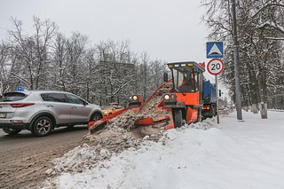 Уборка снега
