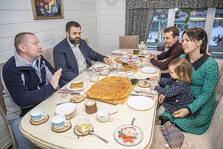 Михаил Коротаев отметил, что село Никольское — один из 60 населённых пунктов, которые догазифицированы в Одинцовском округе в 2021 году