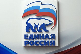 Более 80 тысяч волонтеров партии помогают преодолеть последствия пандемии