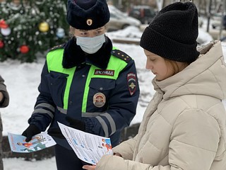 Цель мероприятия — напомнить правила дорожного движения взрослым и детям