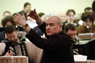 Концерт «В ритме сердца» был посвящен памяти народного артиста России Валерия Халилова