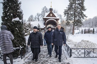Андрей Иванов проверил подготовку купели в Саввино-Сторожевском монастыре к празднику Крещения