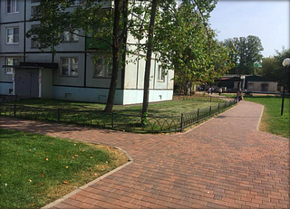 Двор в посёлке Новый городок