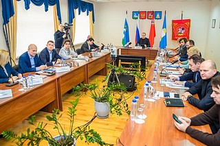 Итоги реализации программы «Чистая вода» в 2021 году и планы на 2022 год обсудили на еженедельном совещании «Выездной администрации» в Звенигороде, которое провел глава Одинцовского городского округа Андрей Иванов