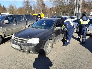 В Одинцовском округе проконтролировали легковые автомобили такси