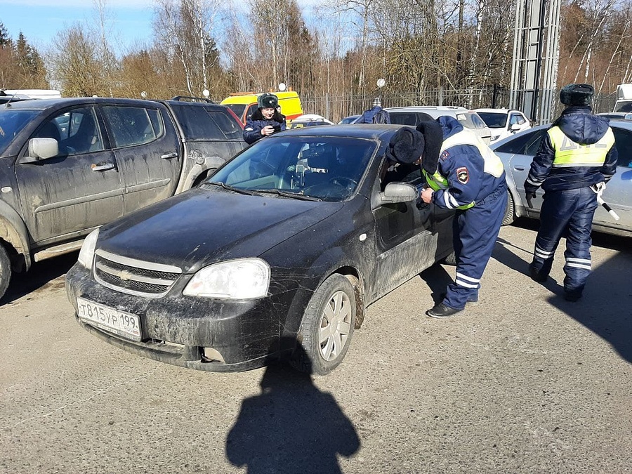 В Одинцовском округе проконтролировали легковые автомобили такси, Март