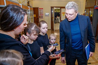 Работу единой платформы записи в кружки на базе домов культуры проверил Андрей Иванов