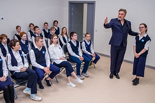 В культурно-спортивном центре планомерно открываются творческие кружки и спортивные секции