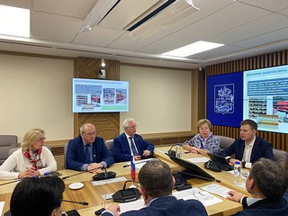 Результаты мониторинга единороссы обсудили на рабочем совещании с представителями администрации округа