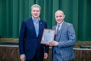 Андрей Иванов поздравил работников органов местного самоуправления с профессиональным праздником