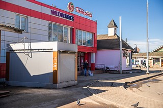 Привокзальная площадь в Жаворонках