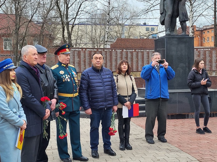 Одинцовские партийцы почтили память жертв фашистских концлагерей, Апрель