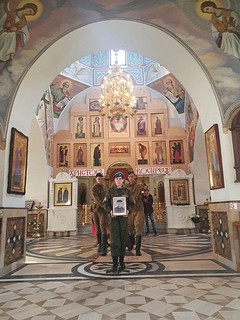 Приняла останки героя Великой Отечественной войны для их перезахоронения на малой Родине руководитель отдела культуры Администрации Горномарийского муниципального района Наталья Мастеровая