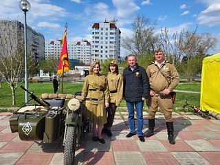Партийцы поддержали праздник в честь Дня Победы в Больших Вязёмах