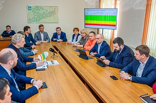 На совещании обсудили благоустройство территории в канун празднования Дня Победы