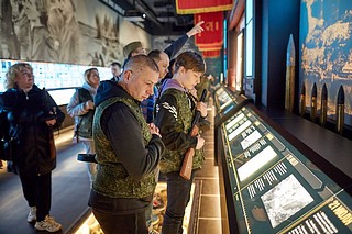 Квест-игра содержала вопросы о событиях, происходивших в годы войны и о людях, сражавшихся за свою Родину