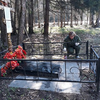 Покраска ограды