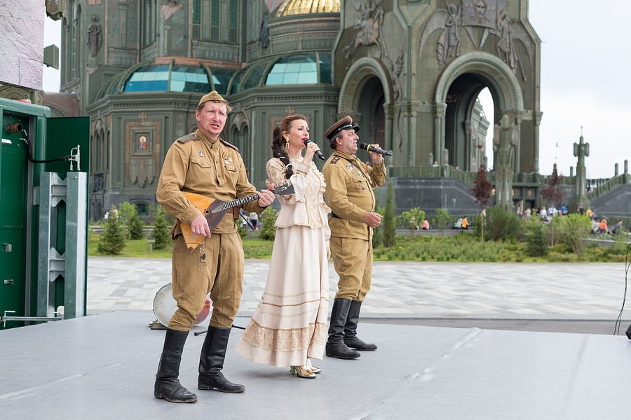 На Соборной площади у Главного Храма Вооруженных сил России 8 мая состоится праздничный концерт, Май