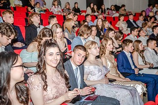 В 2022 году выпускники гимназии получили 18 медалей «За особые успехи в учении»