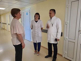 0Лариса Лазутина посетила Никольское подразделение Одинцовской областной больницы