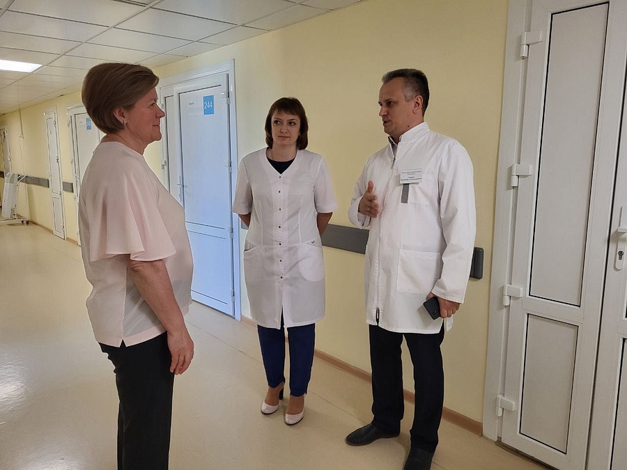 0Лариса Лазутина посетила Никольское подразделение Одинцовской областной больницы, Июнь