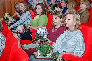Работники социальной сферы