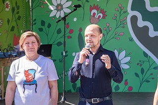 Одинцовский этап марафона открывали Министр социального развития Московской области Людмила Болатаева, министр спорта региона Дмитрий Абаренов, а также первый заместитель Председателя Московской областной Думы Лариса Лазутина