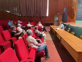Представити одинцовских НКО