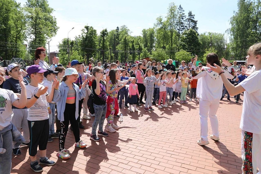 В рамках празднования Международного дня защиты детей 1 июня на территории Московской области прошли мероприятия, направленные на повышение безопасности отдыха детей в летний период, Июнь