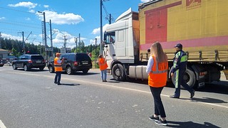 Профилактическая работа на железнодорожных переездах в Одинцовском округе продолжается