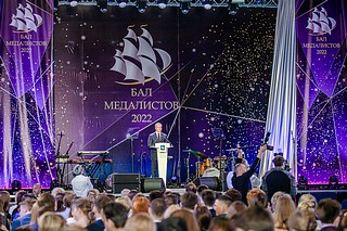 С блестящими результатами медалистов поздравил глава Одинцовского округа Андрей Иванов