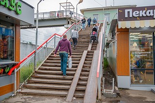 Пешеходный мост в Голицыно