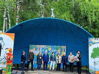 Одинцовские партийцы приняли участие в Пушкинском празднике в Захарово