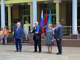Одинцовские партийцы приняли участие в патриотических мероприятиях, приуроченных ко Дню России