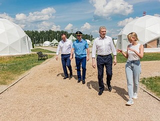 Андрей Иванов проинспектировал летний оздоровительный «Лагерь настоящих героев» в Парке Патриот