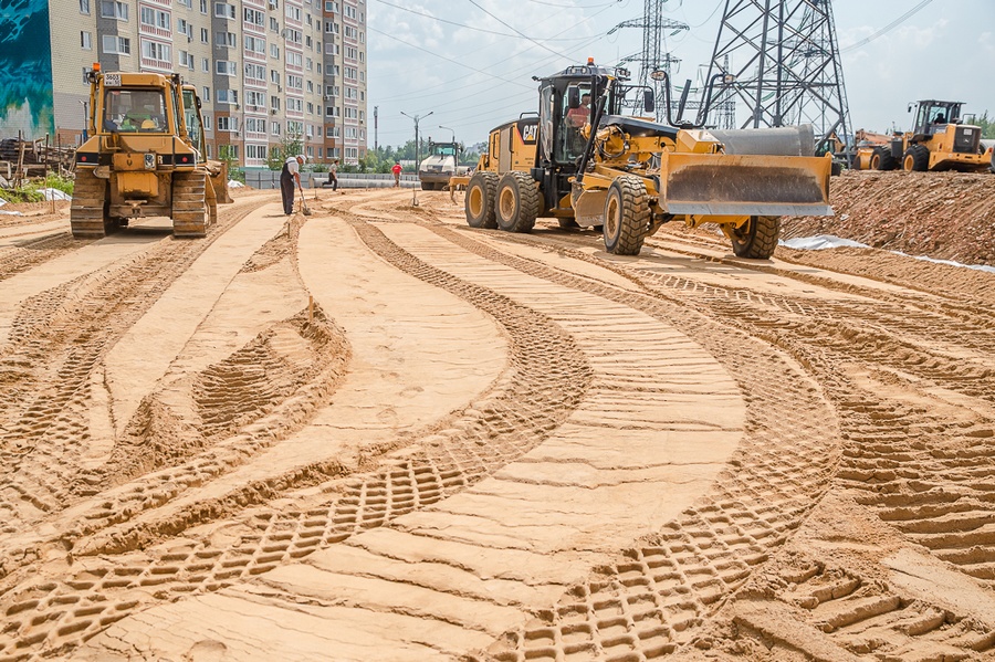 Строительные работы ведутся в соответствии с графиком, Глава Одинцовского округа проинспектировал ход реконструкции улицы Чистяковой