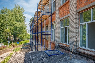 К 11 июля строительная готовность Введенской школы достигнет 50%