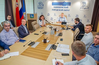Глава Одинцовского городского округа Андрей Иванов провел оперативное совещание по ситуации с очистными сооружениями «Верхний Посад» в Звенигороде