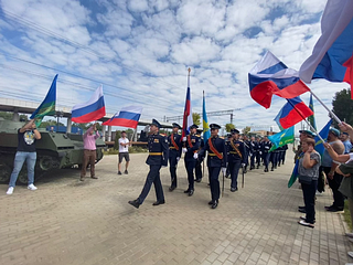 В День ВДВ 2 августа в Кубинке открыли памятник боевой машине десанта — БМД-1
