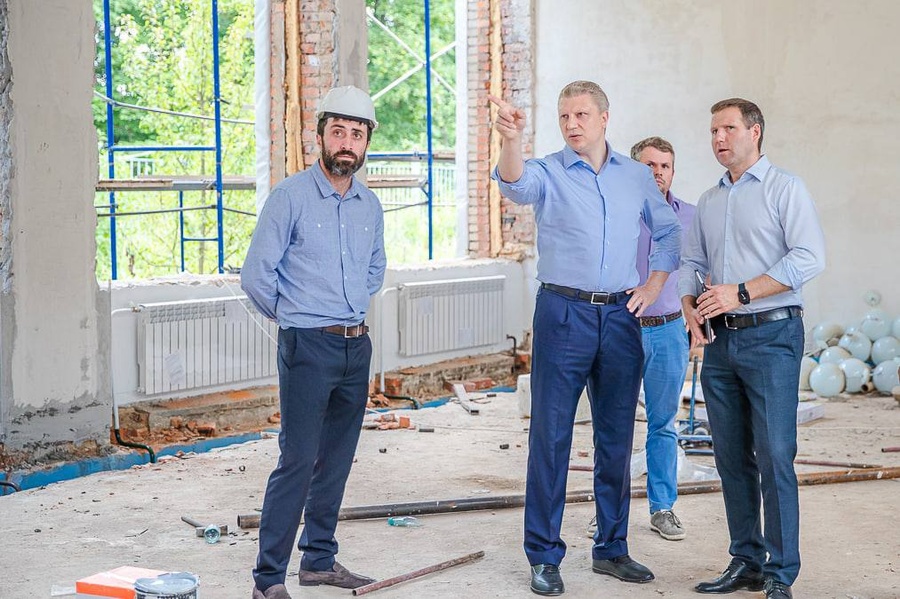 Секретарь одинцовского отделения «Единой России» держит реконструкцию Введенской школы на личном контроле, Июль