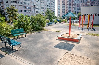 Современная детская игровая площадка появится возле школы № 17 в микрорайоне Трехгорка