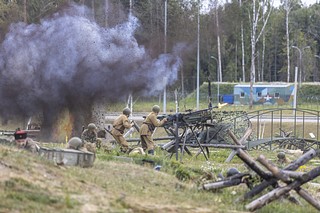 Военно-историческая реконструкция «Памяти защитников Севастополя» прошла в Музейно-храмовом комплексе МО РФ