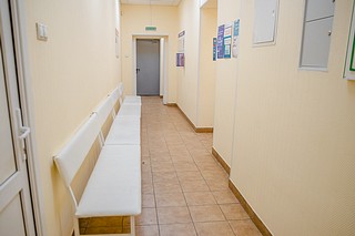 ФАП находится на первом техническом этаже многоэтажного жилого здания