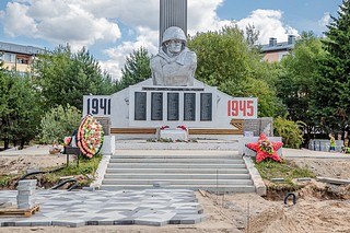 Особое внимание в ходе благоустройства глава Одинцовского округа поручил уделить самому памятнику