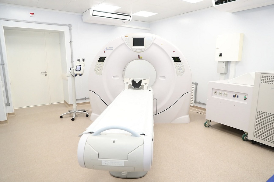 Подразделение оснащено мощным компьютерным томографом, который предназначен для диагностики широкого спектра патологий, доступных методу КТ, Сентябрь