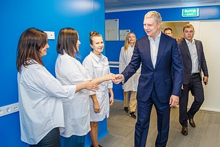 В ближайшие дни медицинское учреждение примет первых посетителей